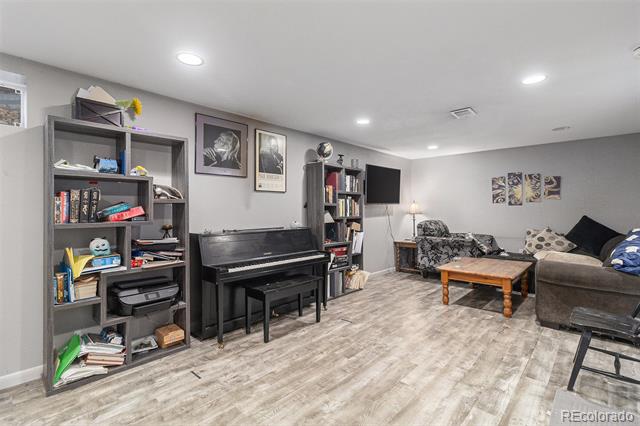 400 W Midway Boulevard