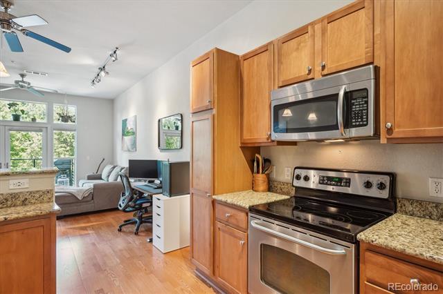 7240 W Custer Avenue Unit: 215