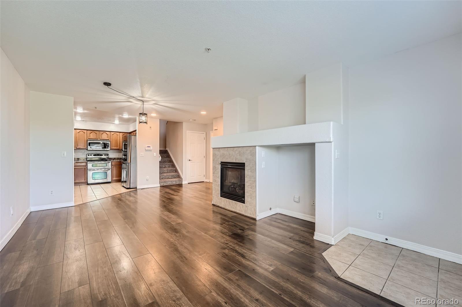 5732 S Addison Way Unit: C