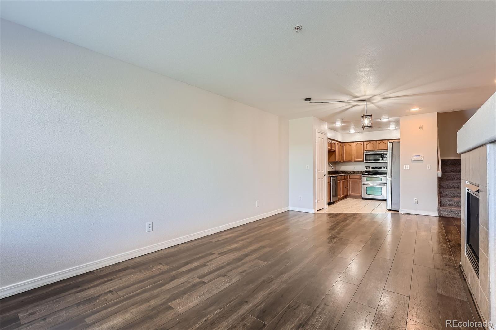 5732 S Addison Way Unit: C