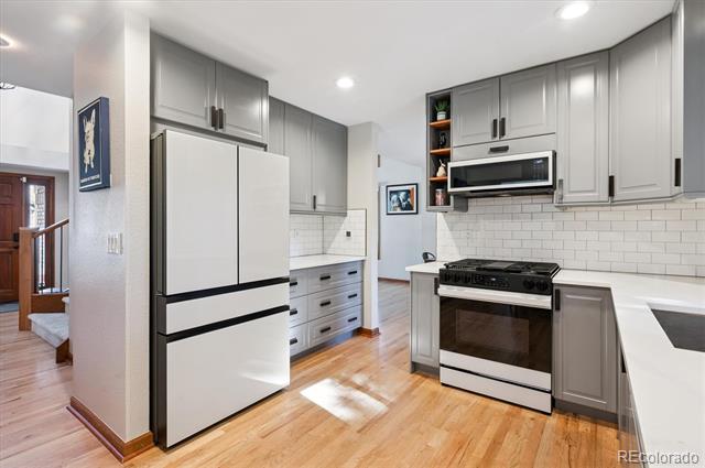 10050 Granite Hill Drive