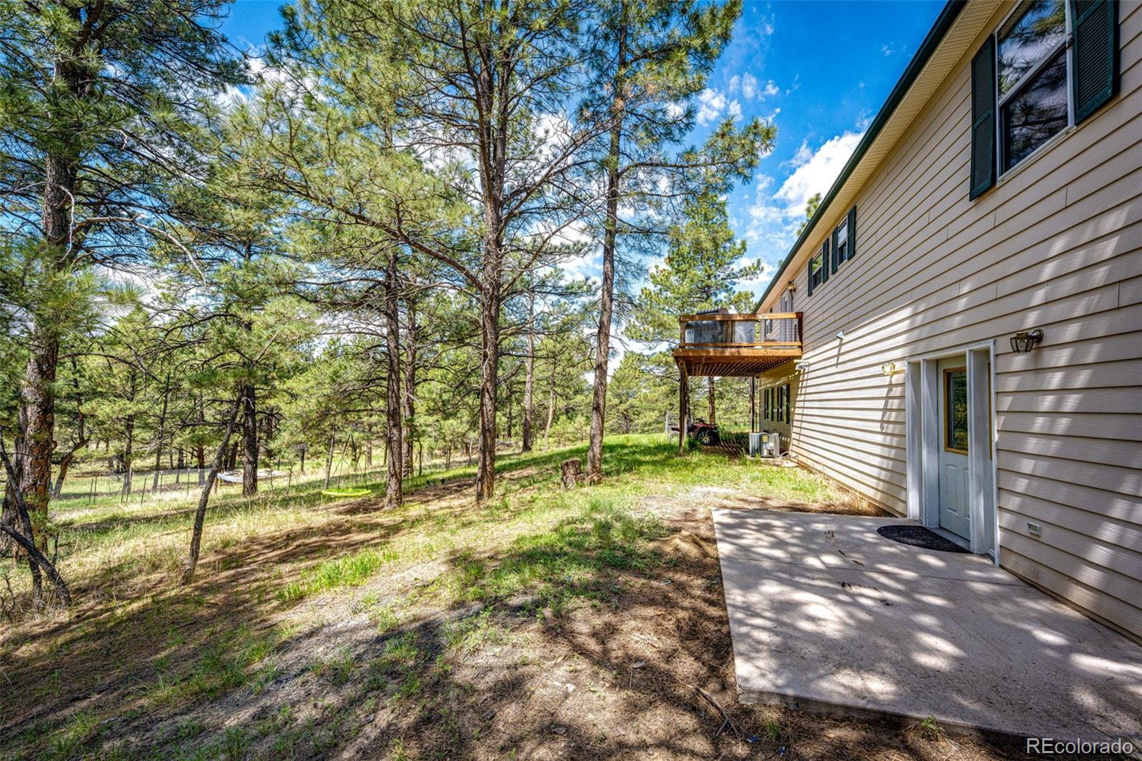 40400 Moon Stone Court