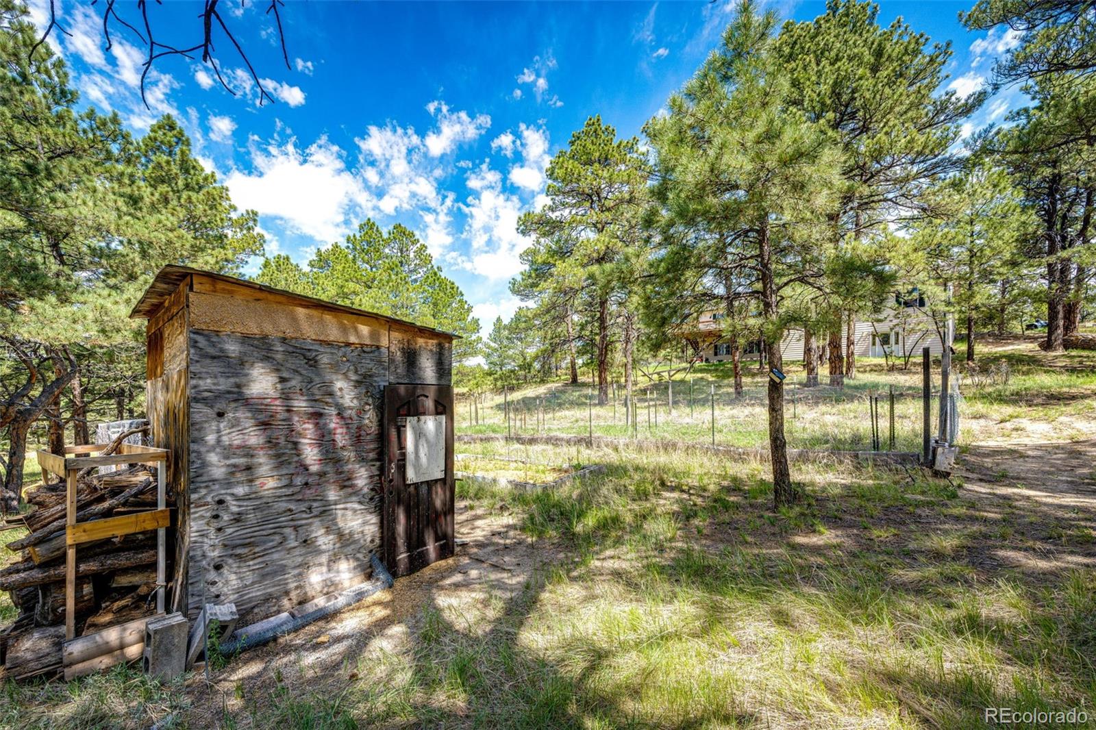 40400 Moon Stone Court