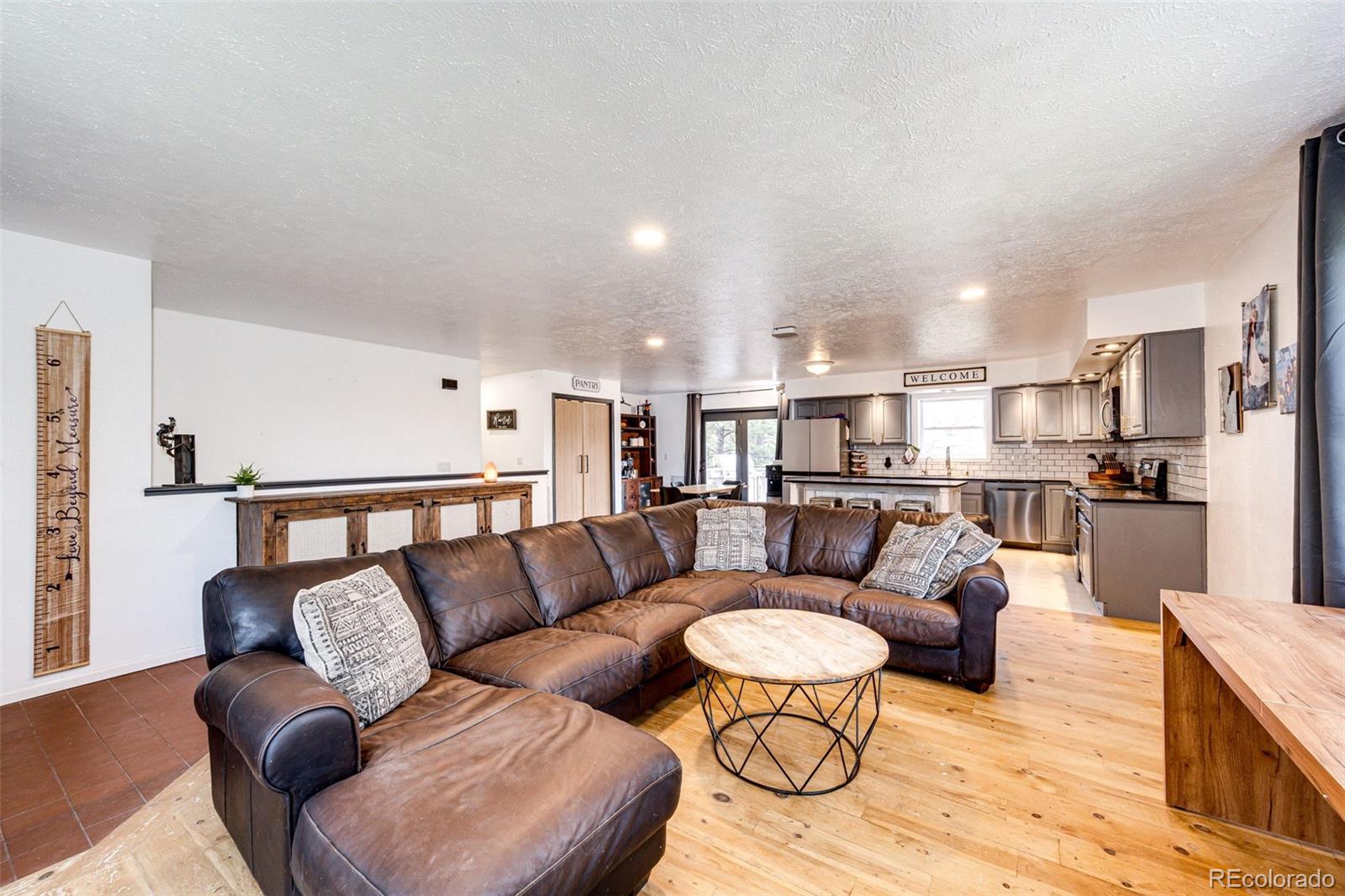 40400 Moon Stone Court
