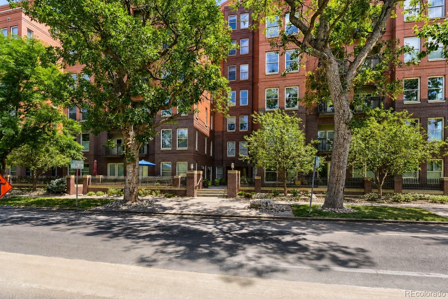 1630 N Clarkson Street Unit: 204