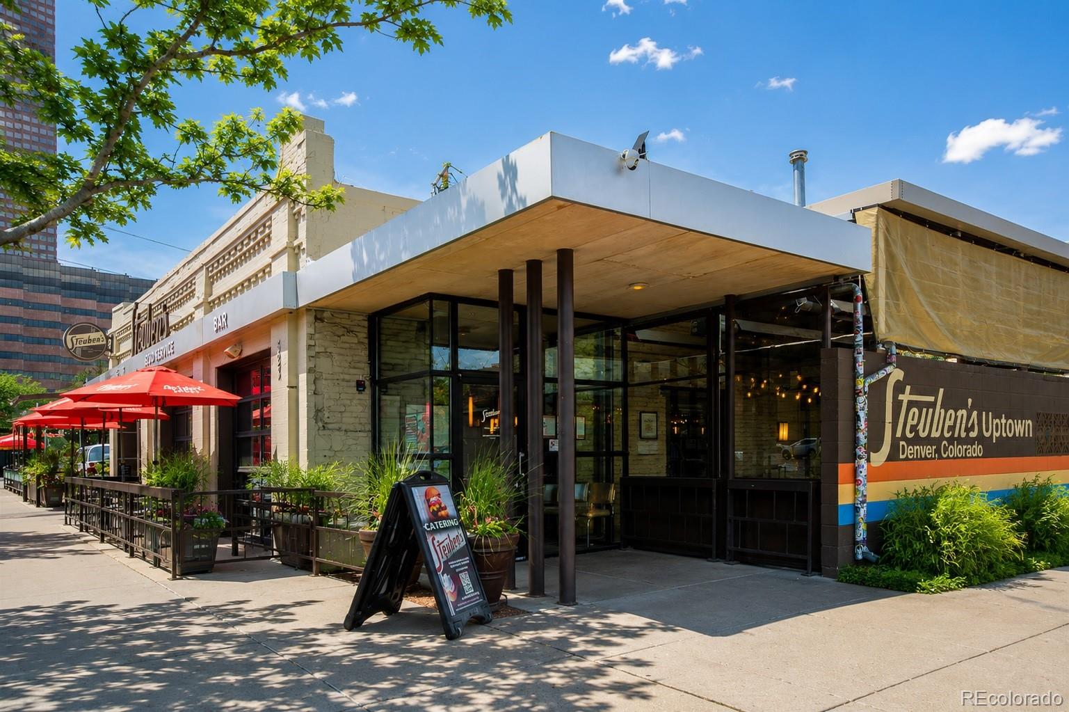 1630 N Clarkson Street Unit: 204