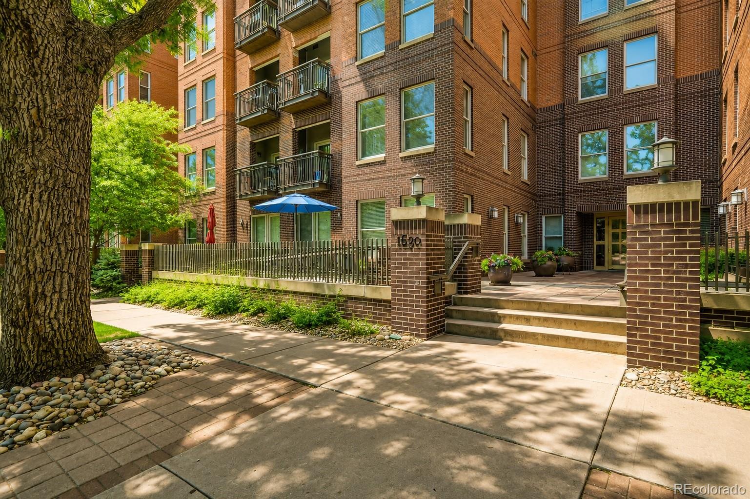 1630 N Clarkson Street Unit: 204