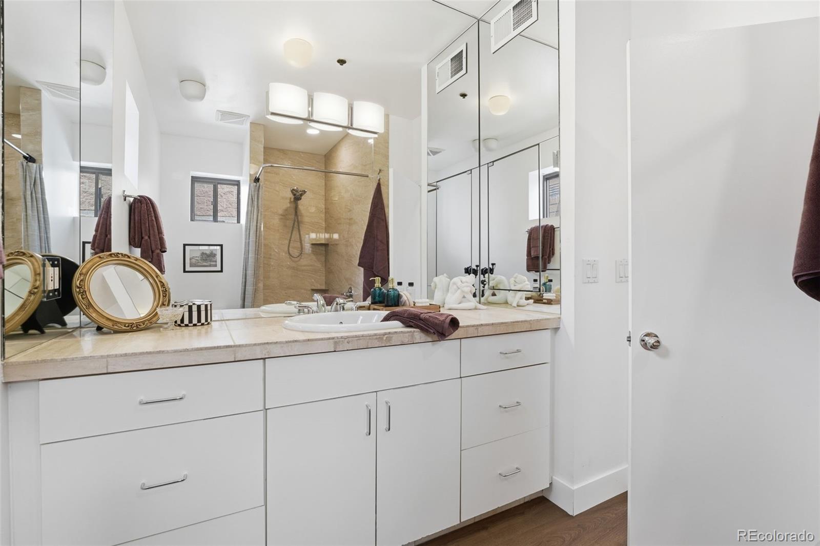 930 Acoma Street Unit: 305