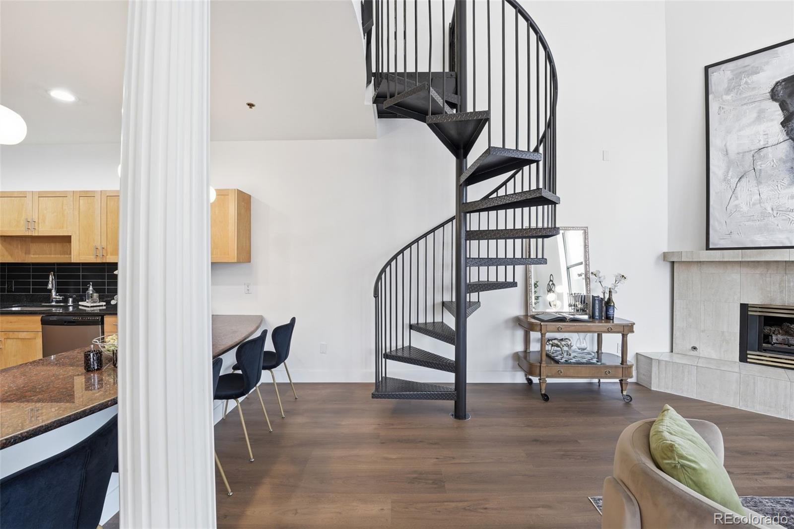 930 Acoma Street Unit: 305