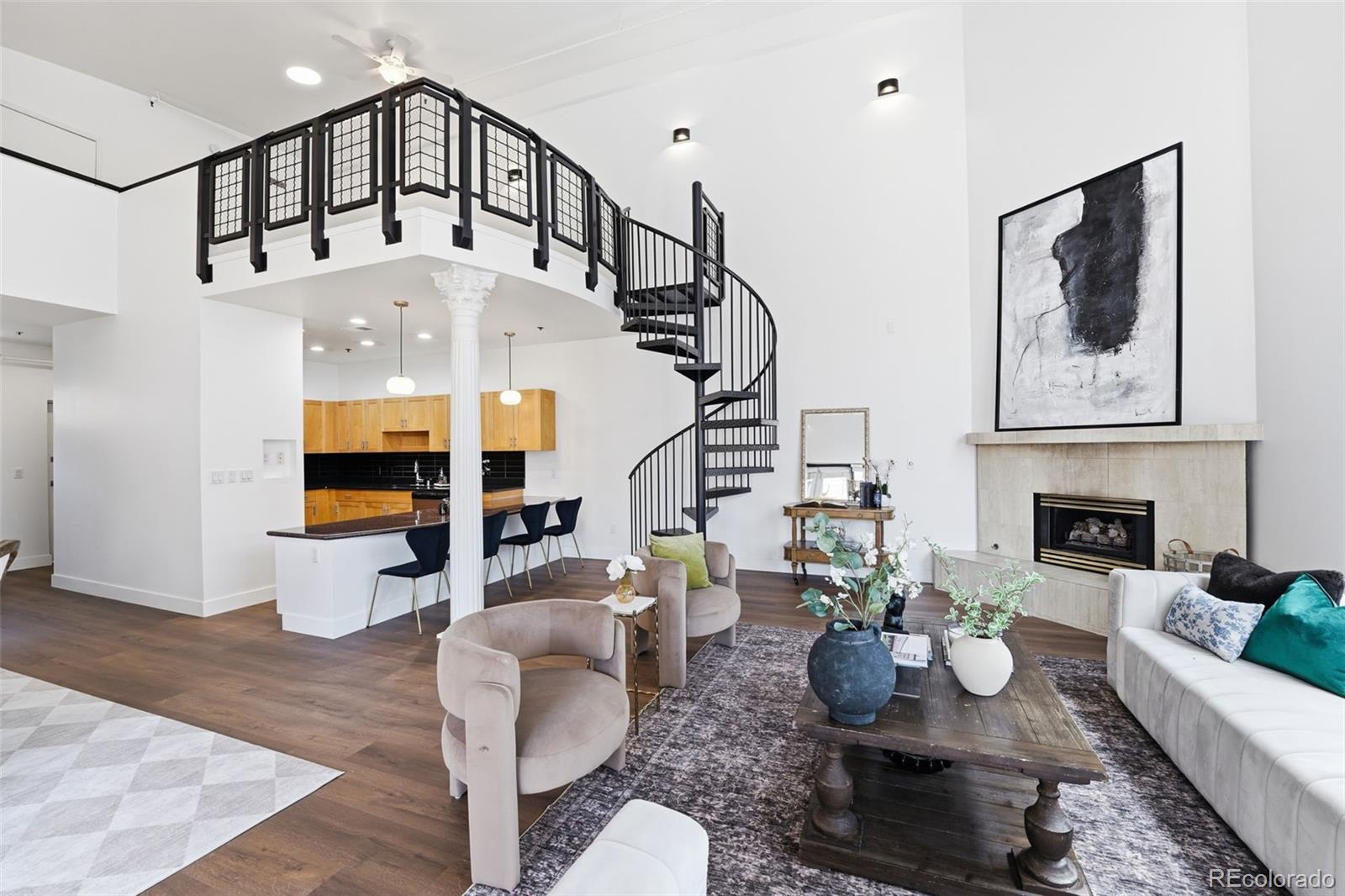 930 Acoma Street Unit: 305