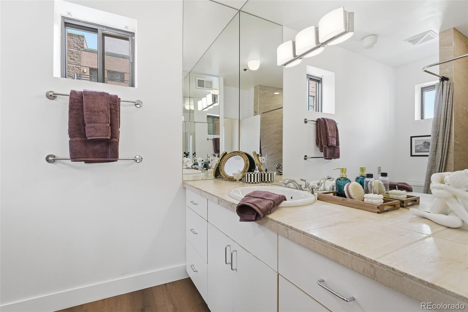 930 Acoma Street Unit: 305