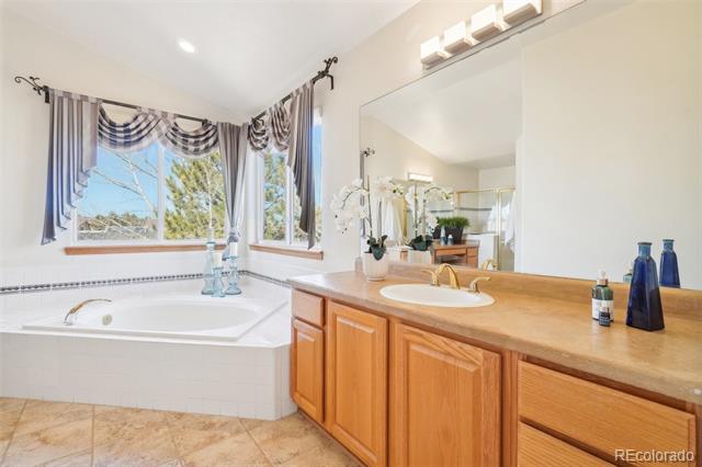 8743 Fairview Oaks Lane