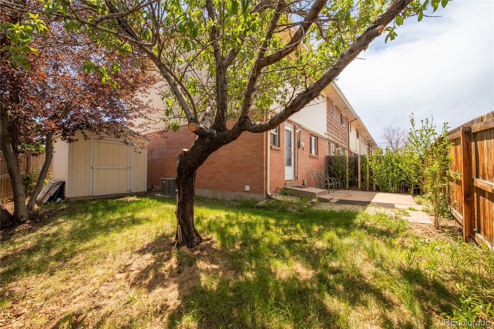 6315 W Mississippi Place