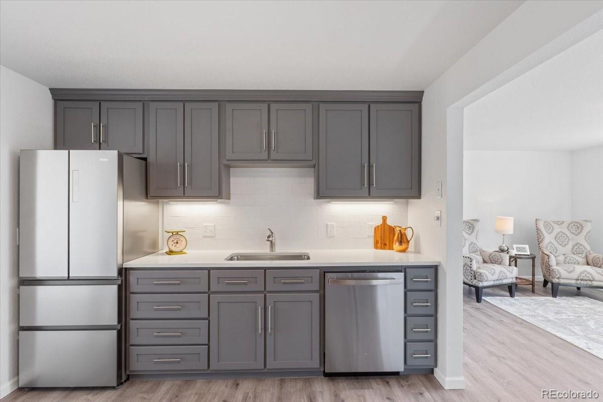 306 N 14th Avenue