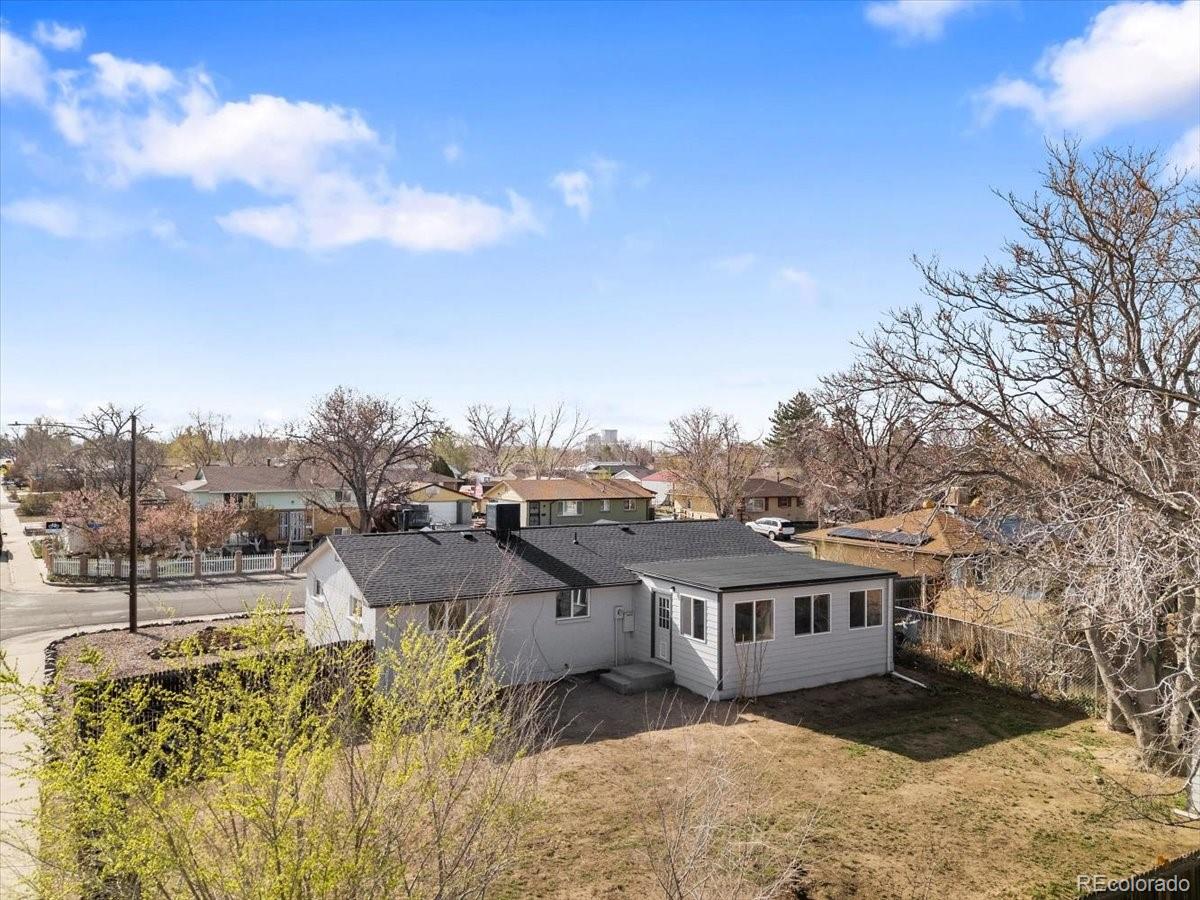 306 N 14th Avenue