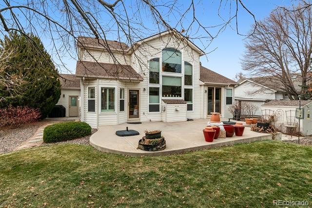 950 Home Farm Circle