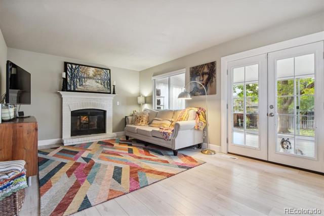 8989 Maribou Court