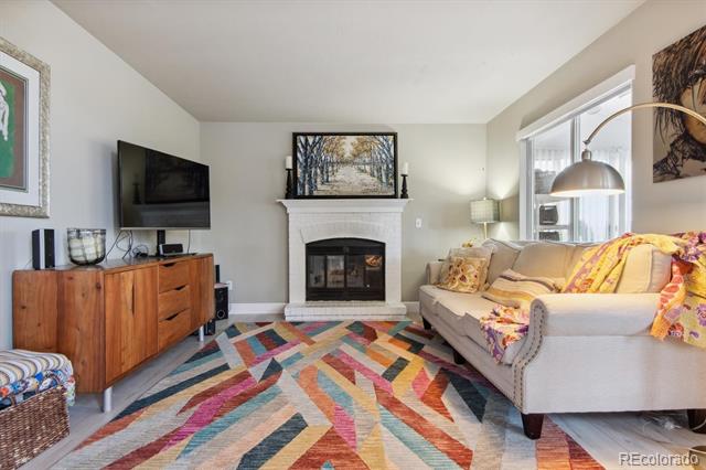 8989 Maribou Court