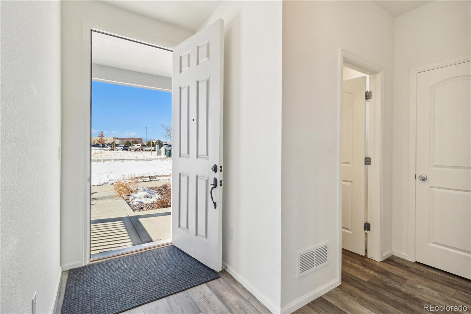 16603 W Vallejo Place
