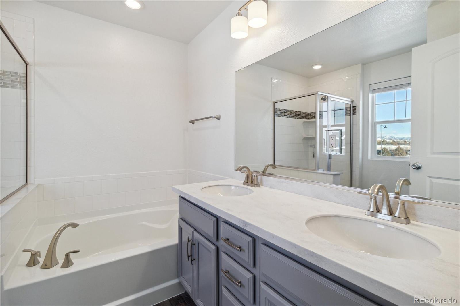 16603 W Vallejo Place