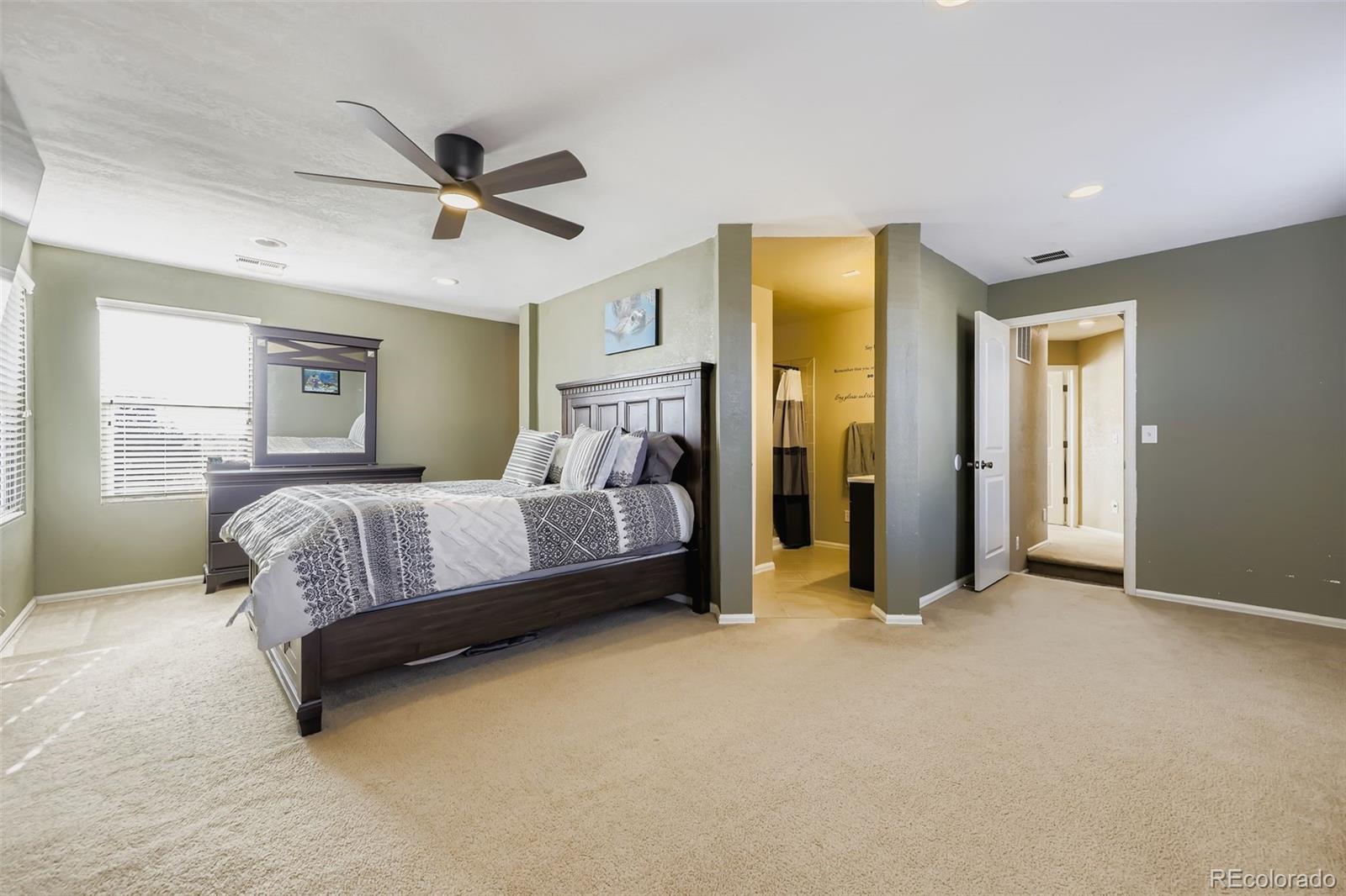 11866 River Oaks Lane