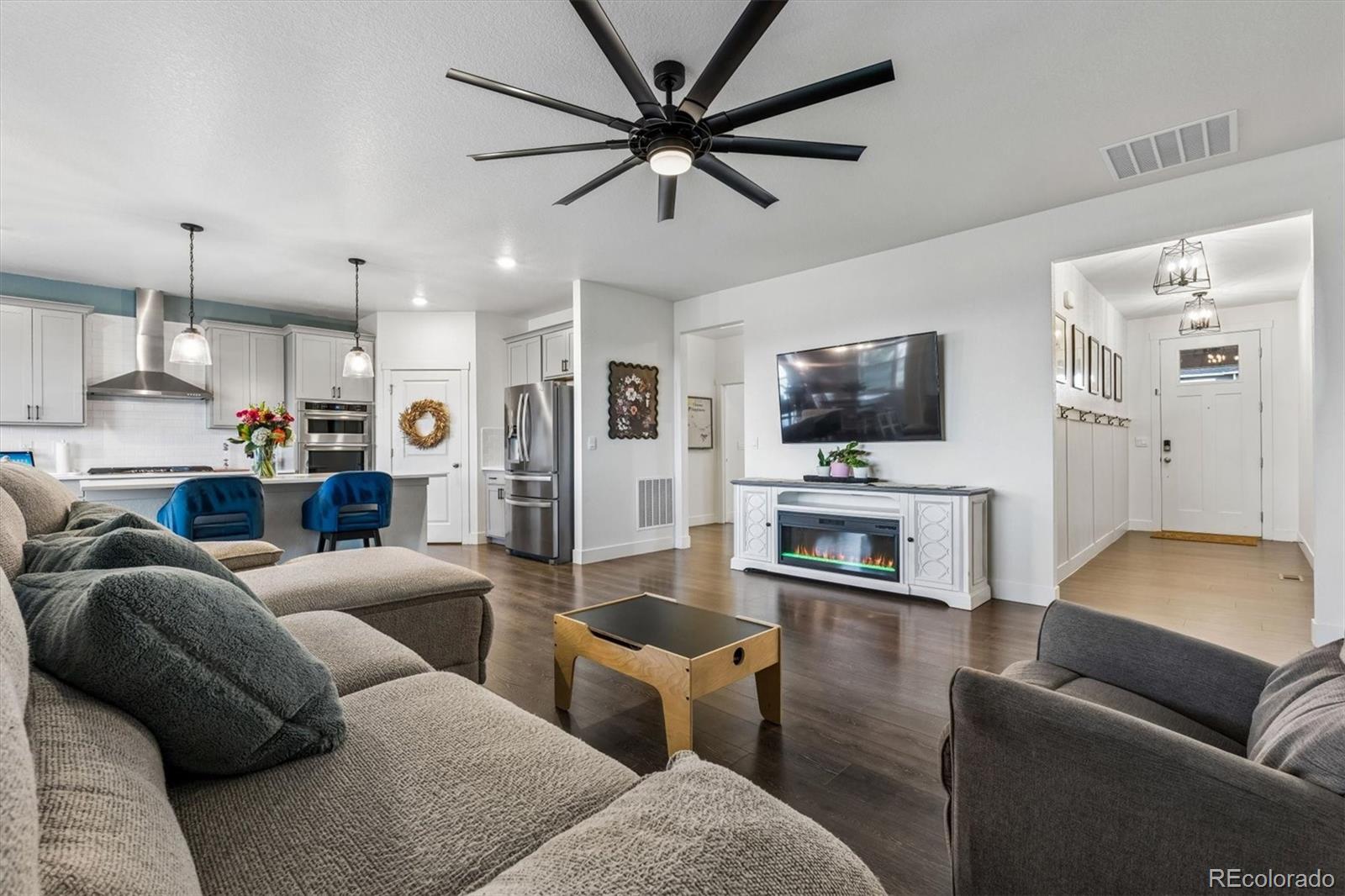 8333 E 132nd Drive