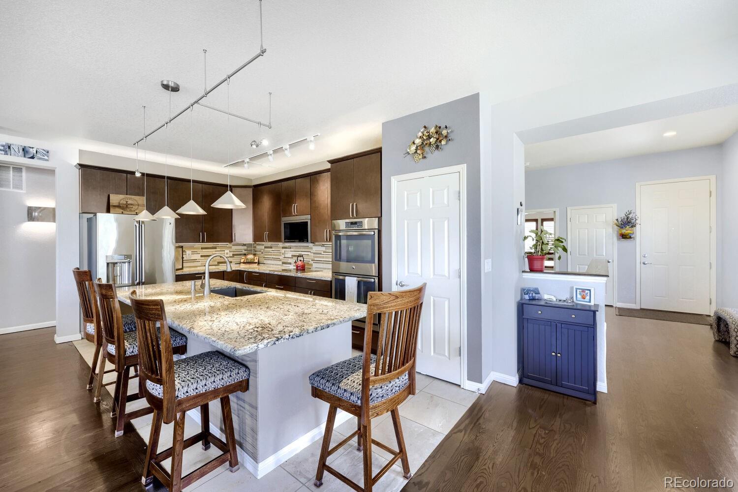 12621 Meadowlark Lane