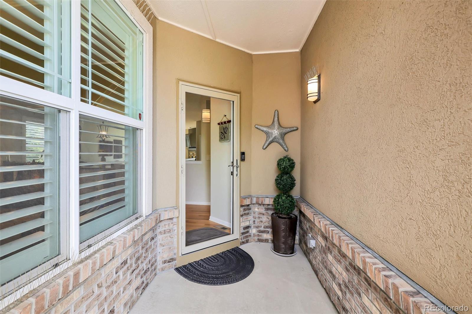 15922 Torreys Way