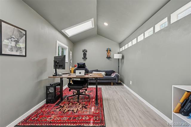 6317 S Fairfax Way