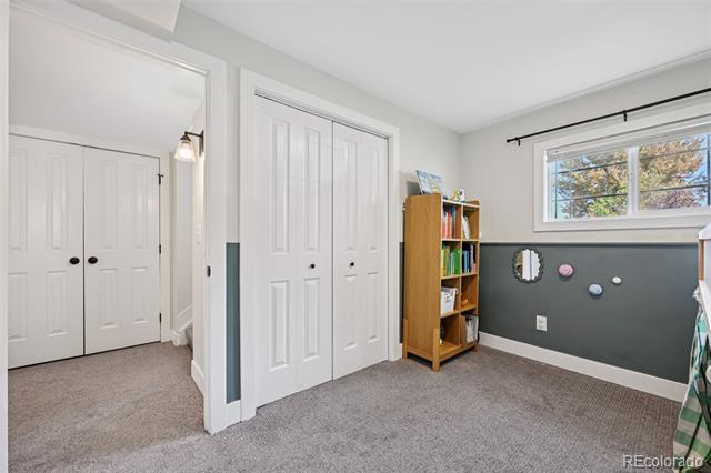 6317 S Fairfax Way