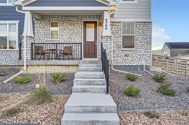 9786 Rosalee Peak Street