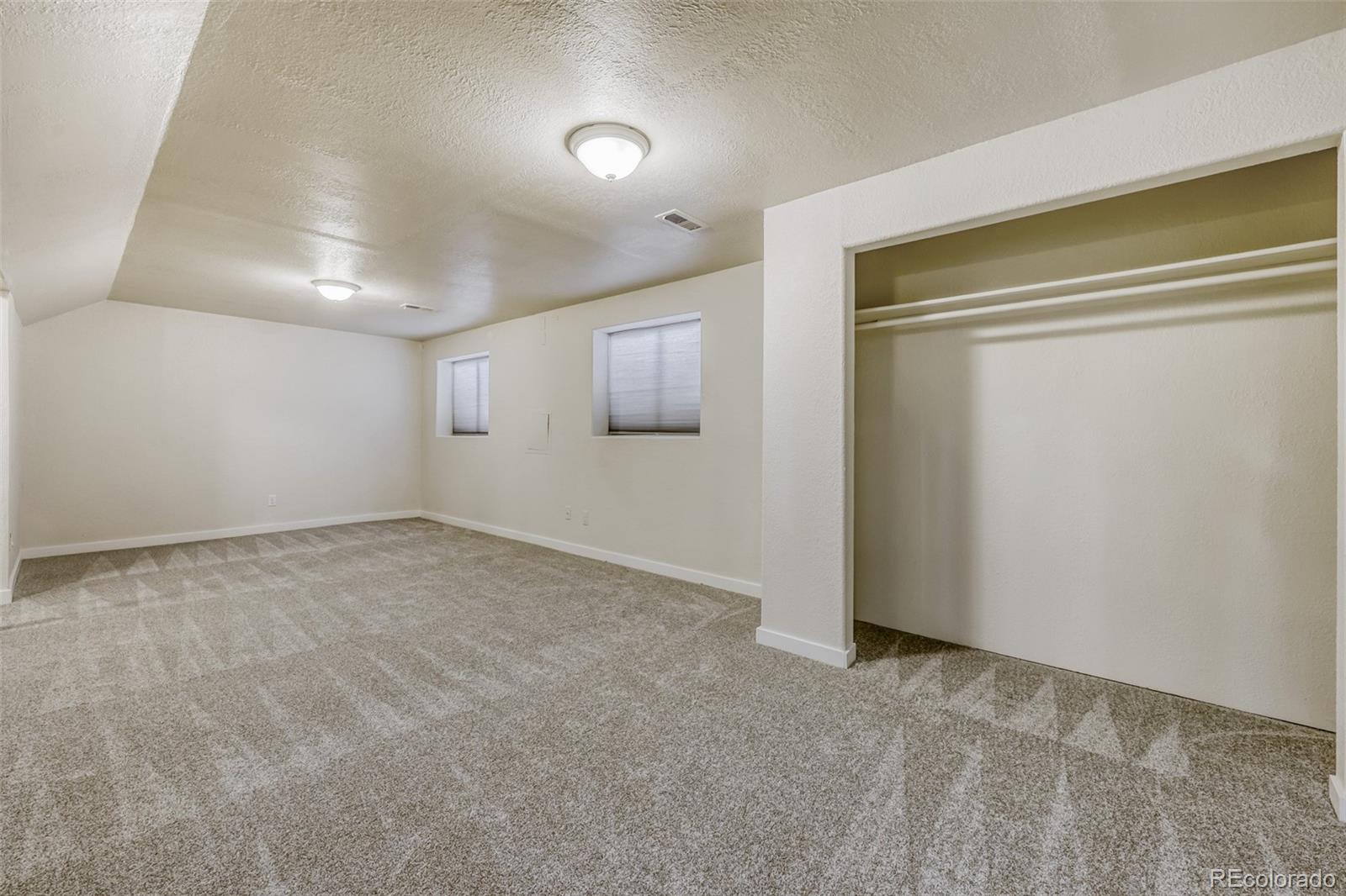 9295 Clermont Drive