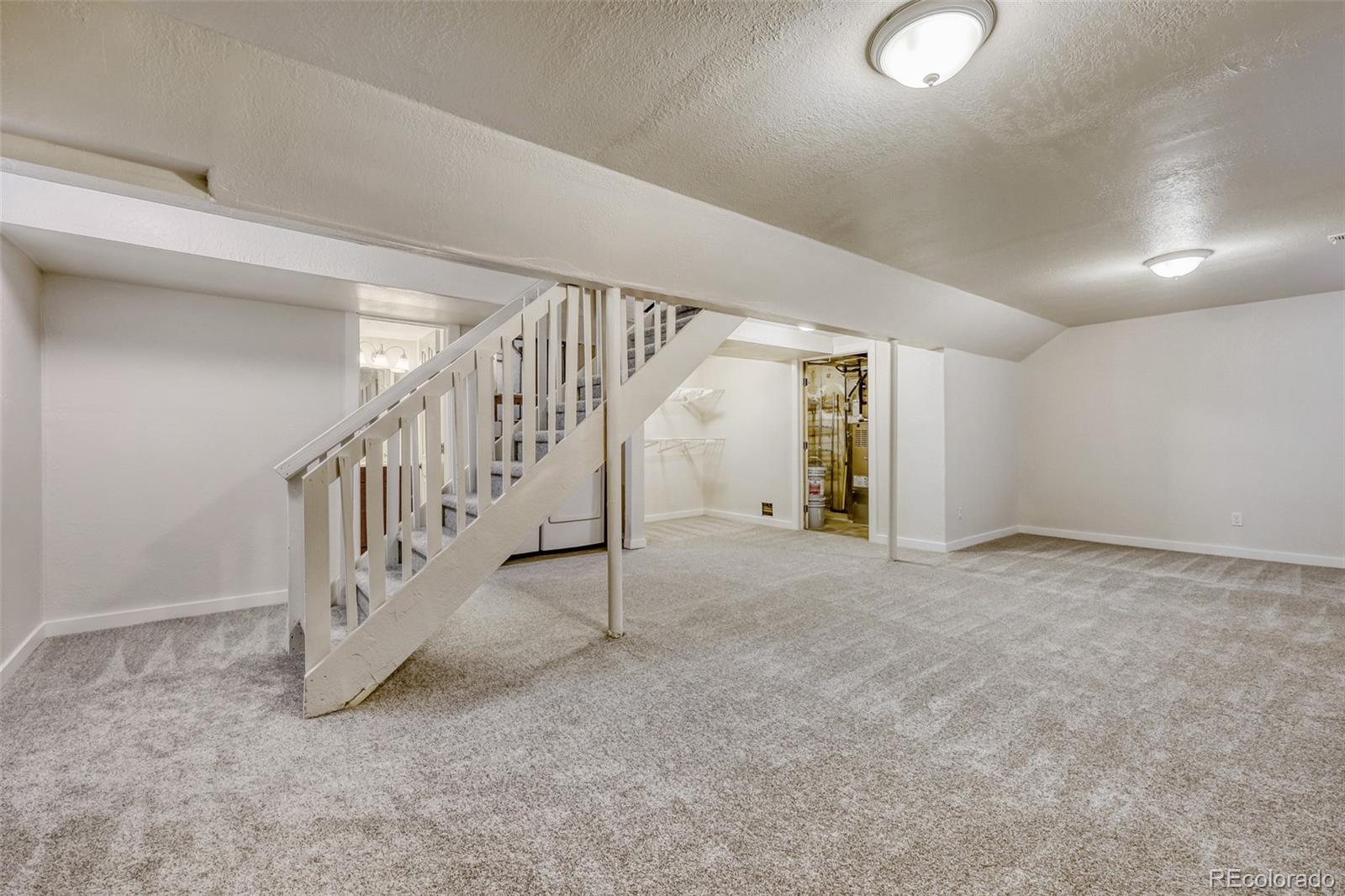 9295 Clermont Drive