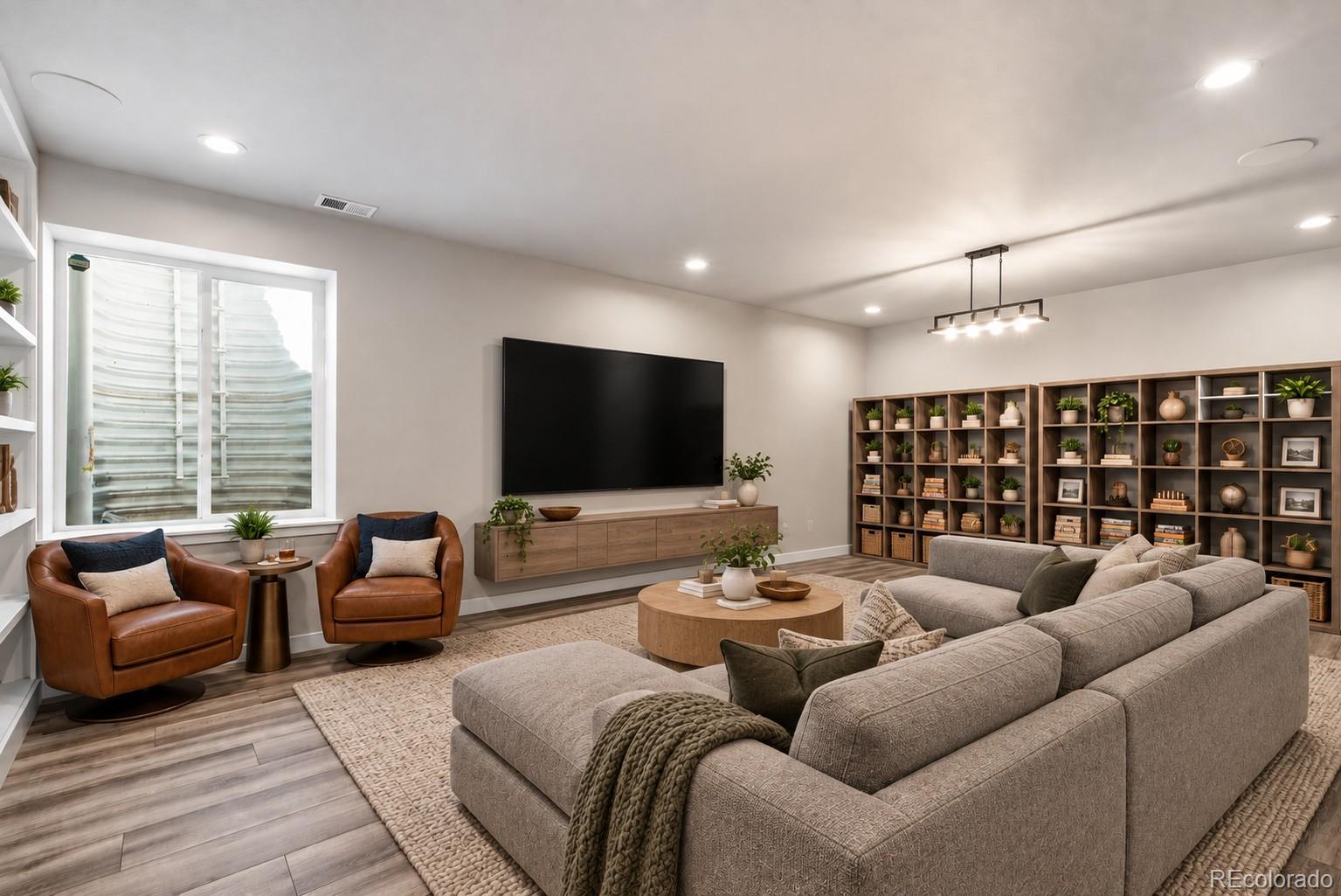1030 Arrowhead Court