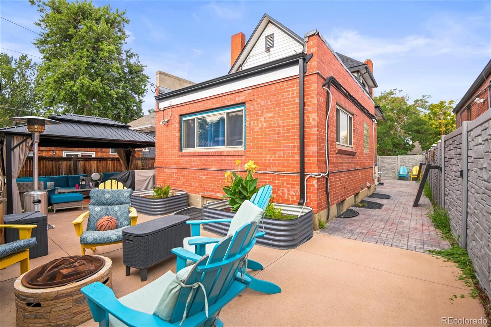 3811 N Clay Street