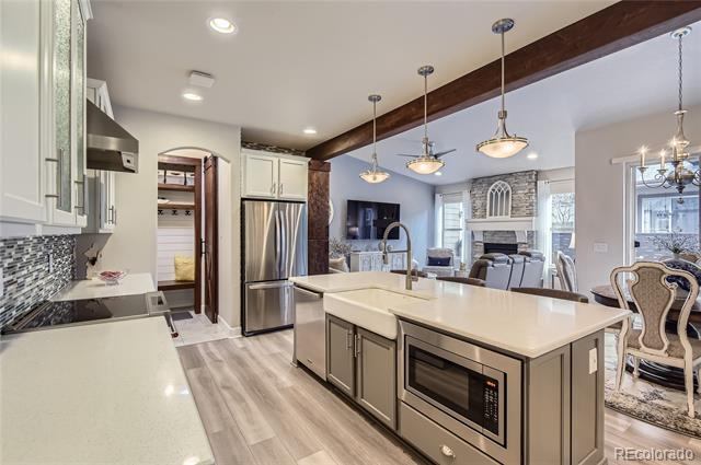 11798 Barrentine Loop
