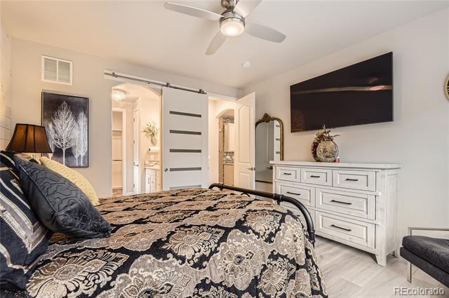 11798 Barrentine Loop