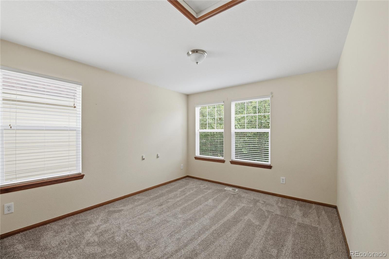 4300 Red Deer Trail