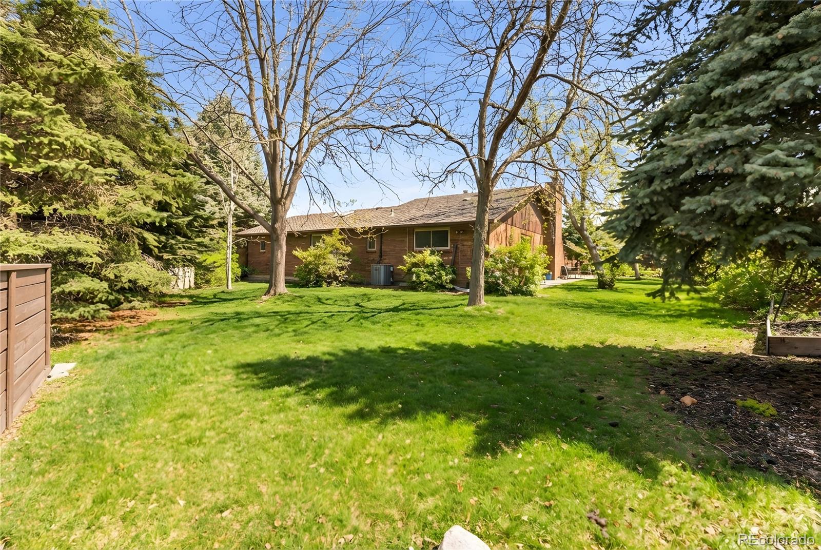 7840 W Friend Place