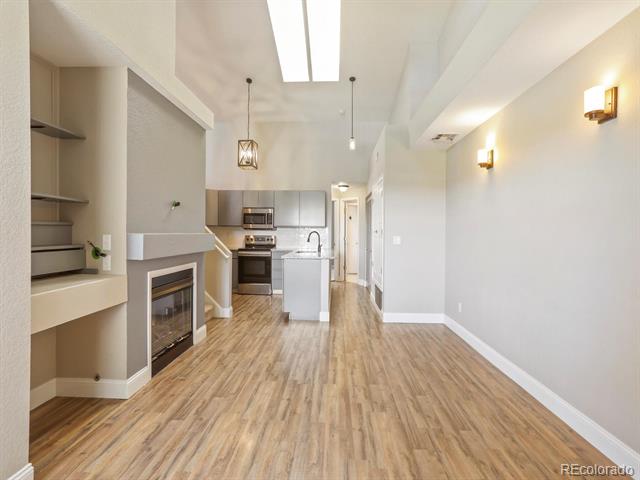 3070 W Prentice Avenue Unit: D