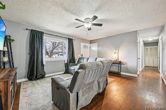 746 S Nile Way