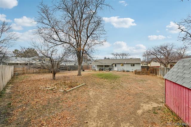 746 S Nile Way