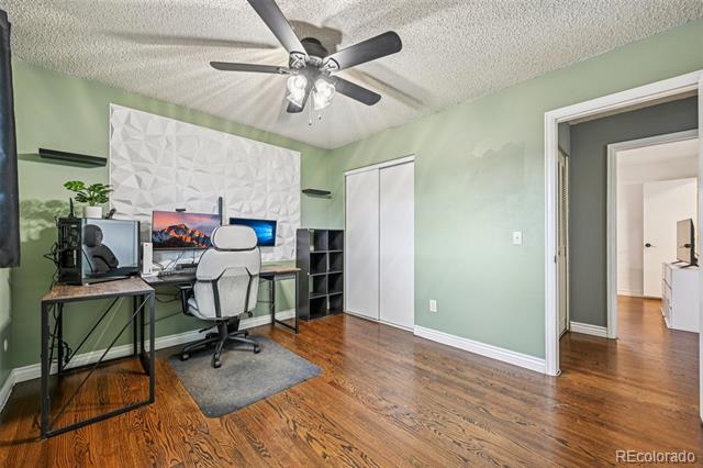 746 S Nile Way