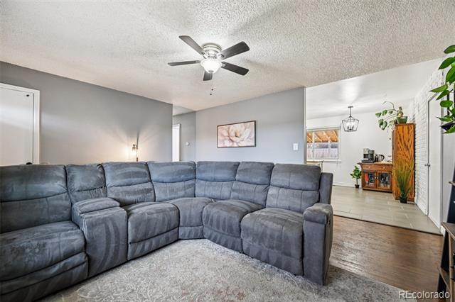 746 S Nile Way