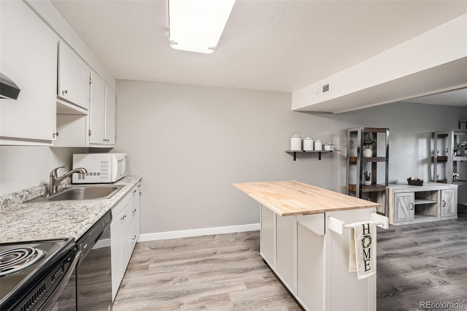 1612 Cottonwood Drive Unit: 2W