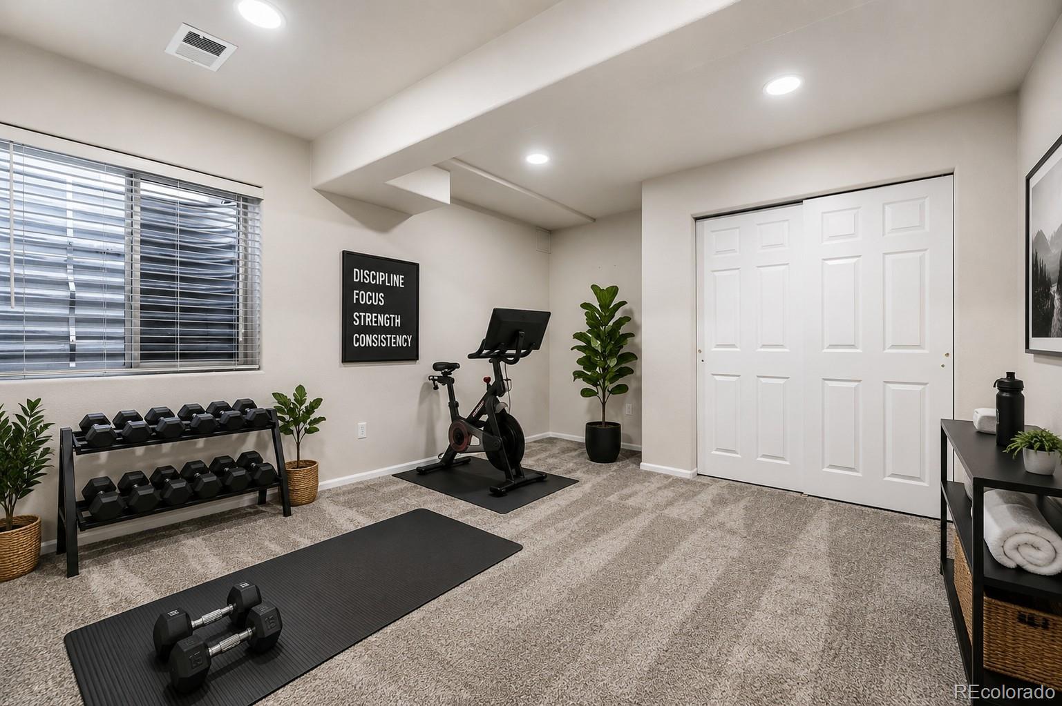 5639 Jaguar Way