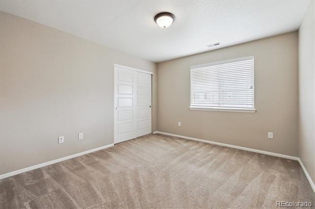 25466 E 4th Place