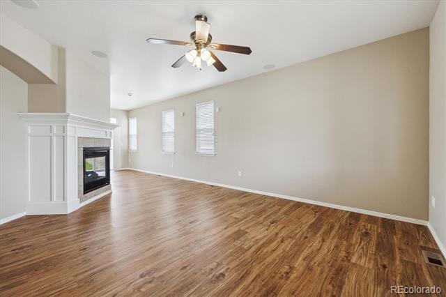 25466 E 4th Place