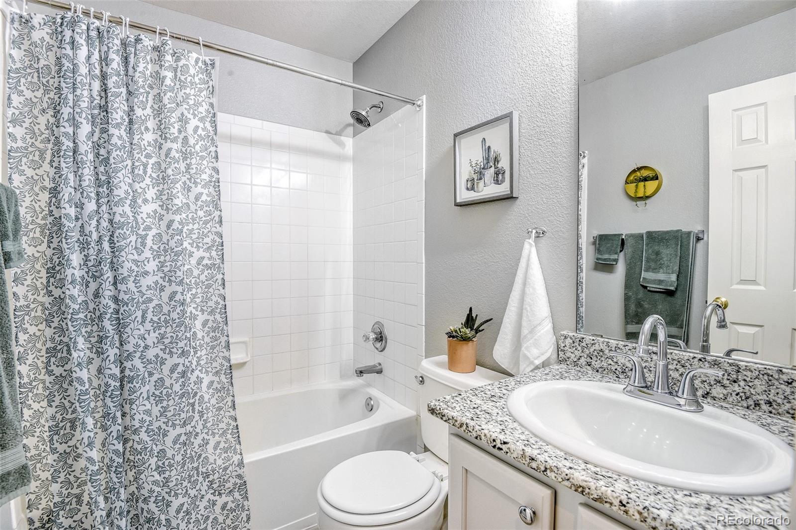 360 Kingbird Circle