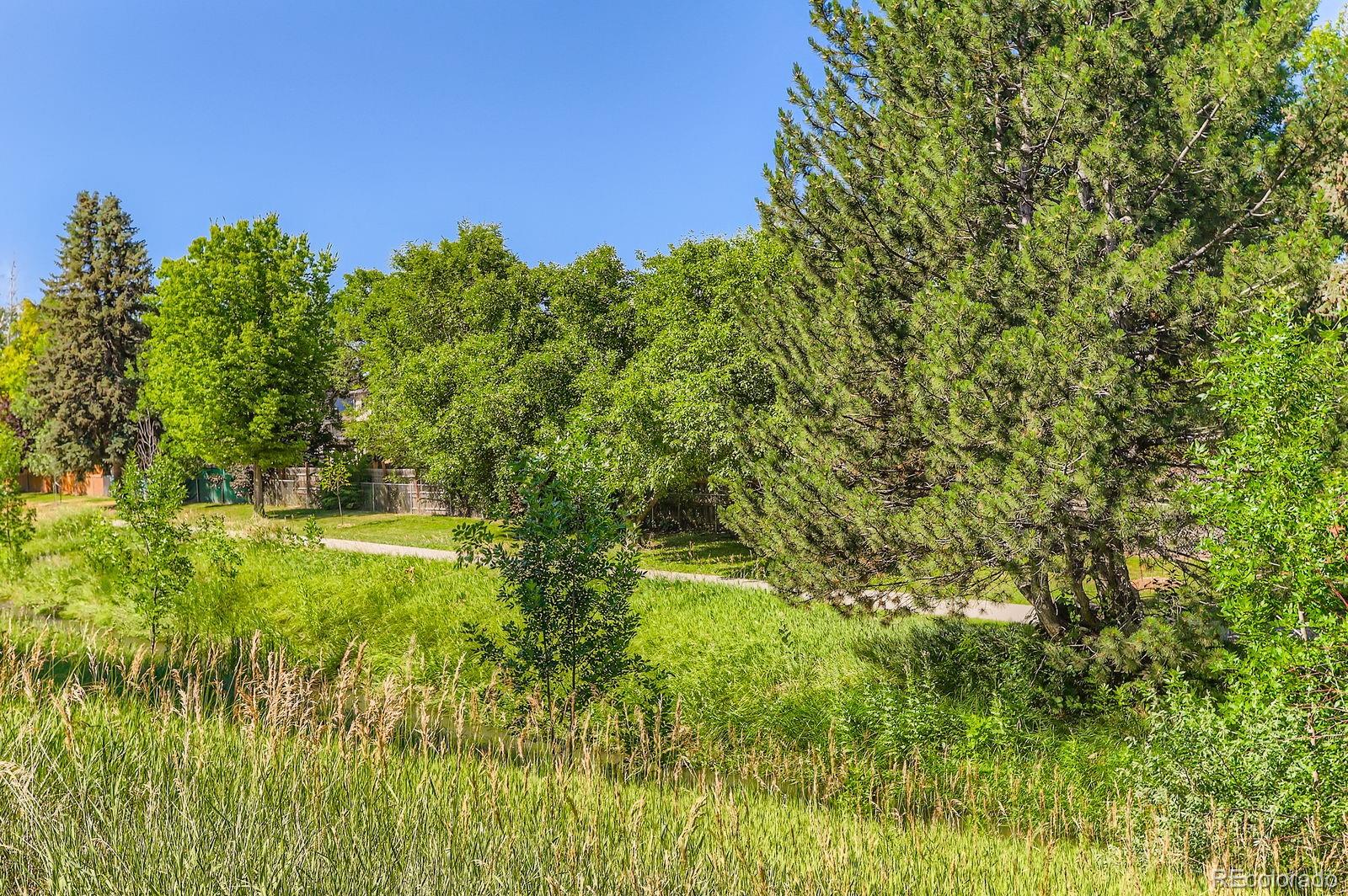 811 Brookside Drive